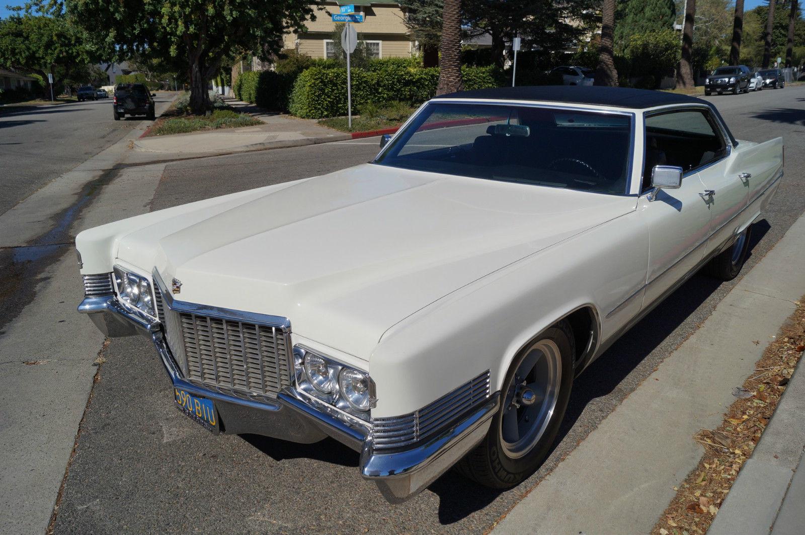 Cadillac Deville 1967 Black