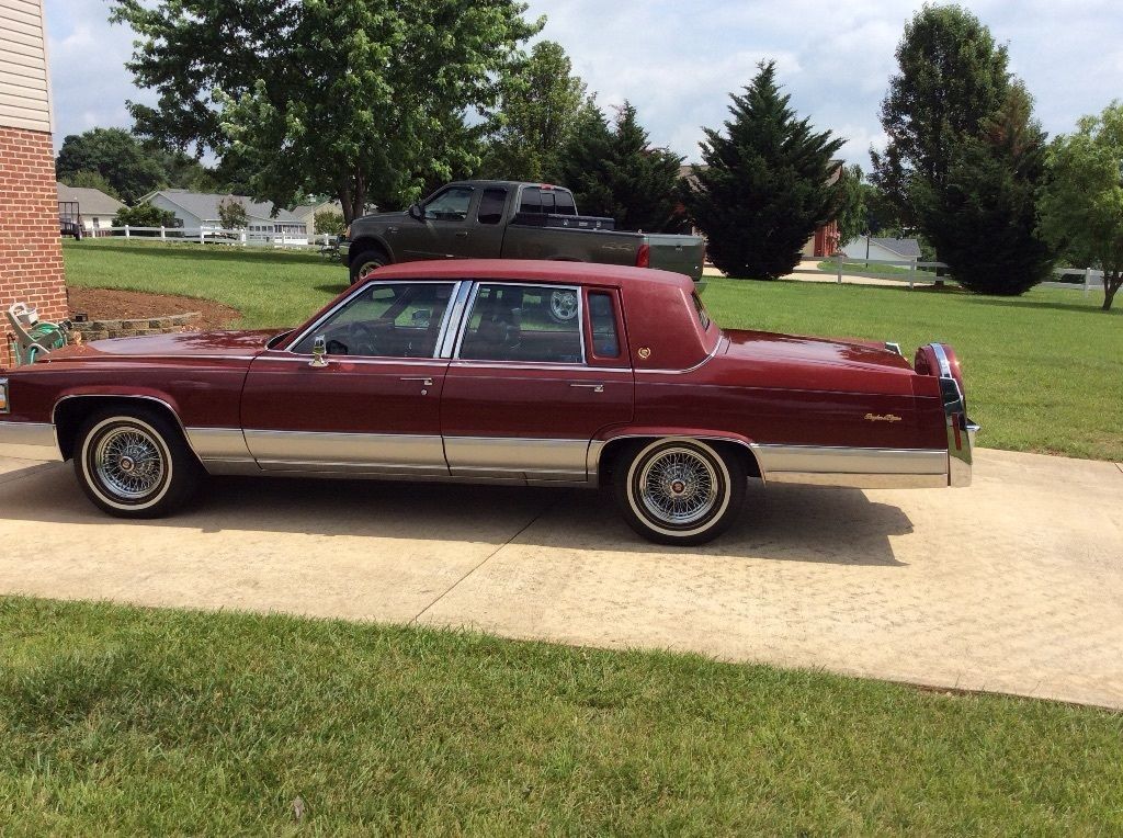 1990 Cadillac Brougham D’elegance