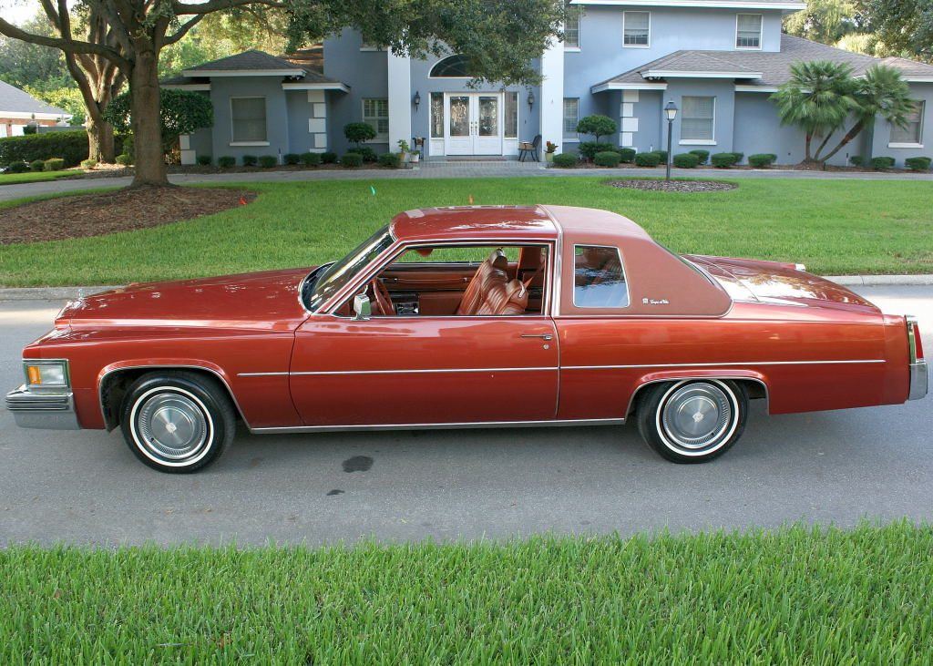 1977 Cadillac Coupe Deville