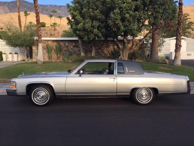 1985 Cadillac Fleetwood Brougham Coupe