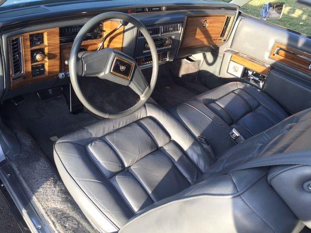 1985 Cadillac Fleetwood Brougham Coupe
