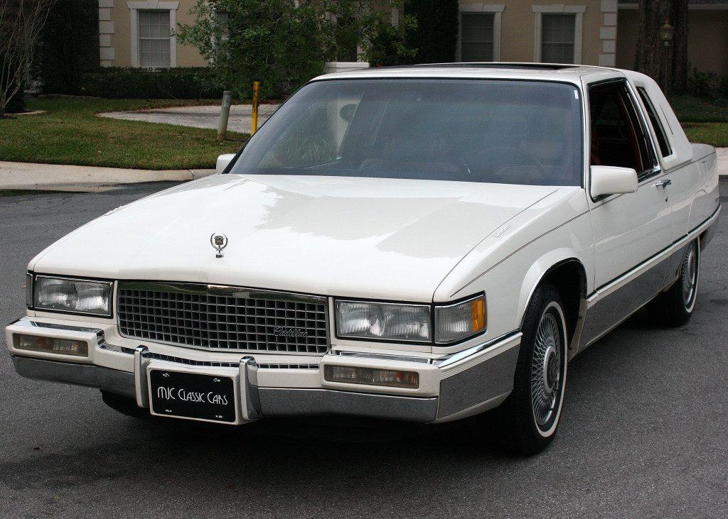 1990 Cadillac Fleetwood Coupe Moonroof