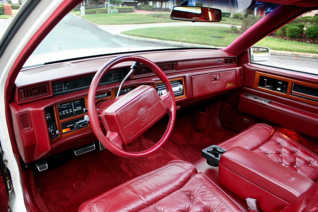 1990 Cadillac Fleetwood Coupe Moonroof