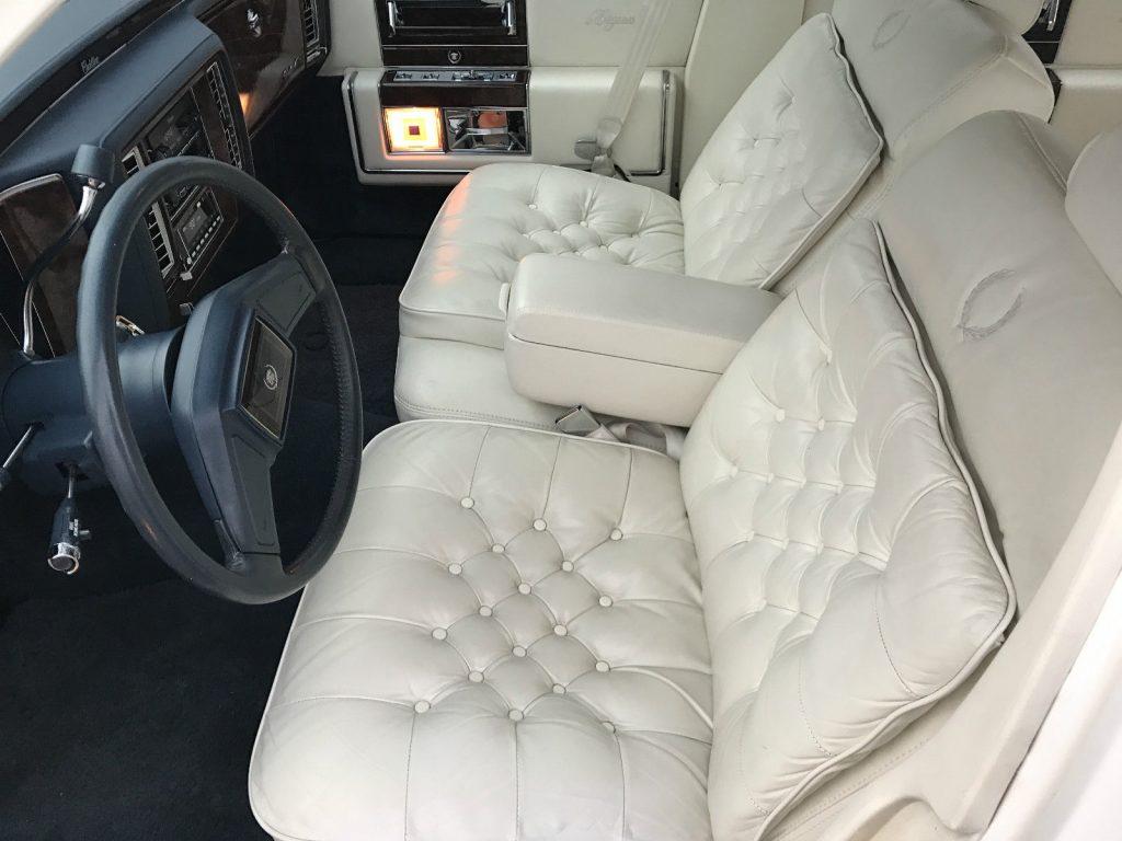 1992 Cadillac Brougham D’elegance Sedan