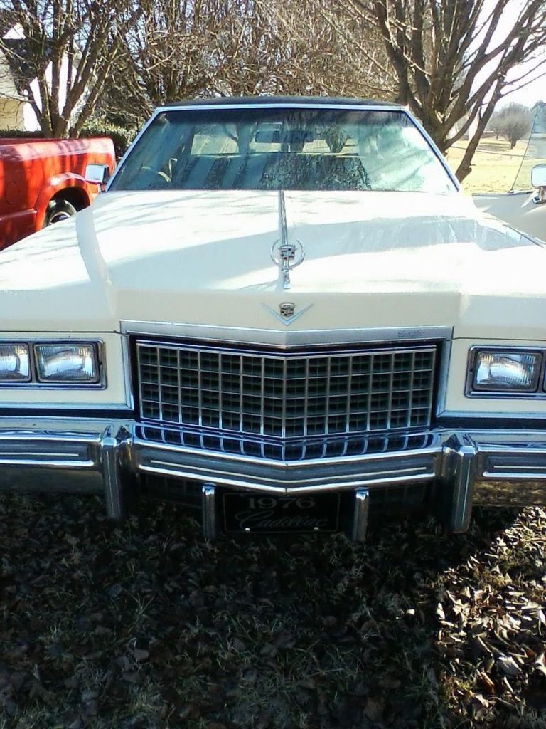 NICE 1976 Cadillac DeVille