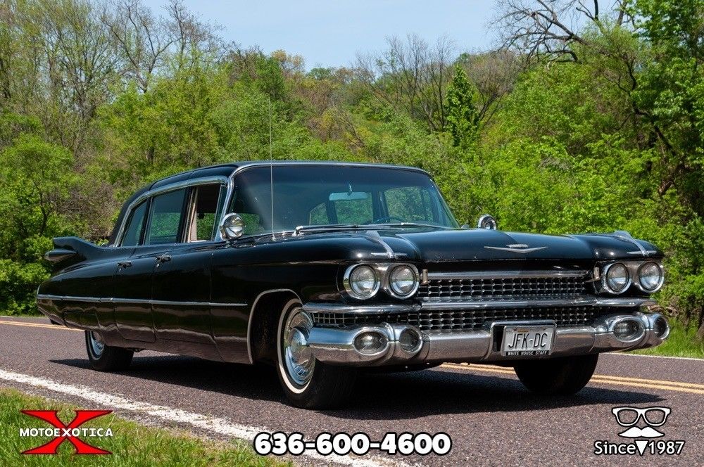 STUNNING 1959 Cadillac Fleetwood Six Window Limousine