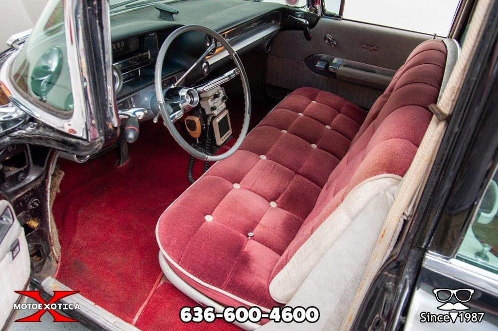 STUNNING 1959 Cadillac Fleetwood Six Window Limousine