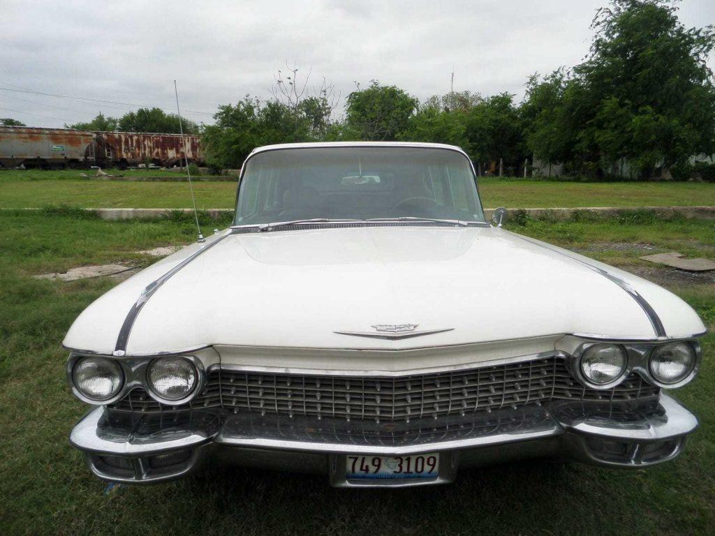 NICE 1960 Cadillac Fleetwood