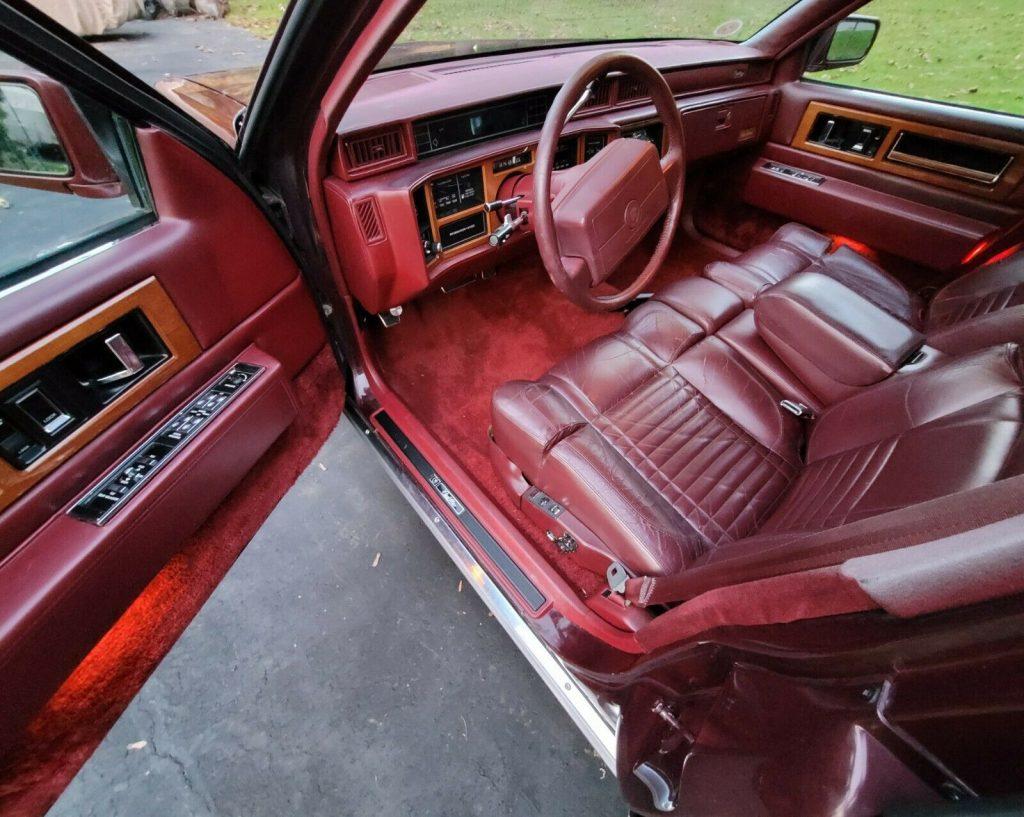 1990 Cadillac Fleetwood Sixty Special Custom Touring Sedan