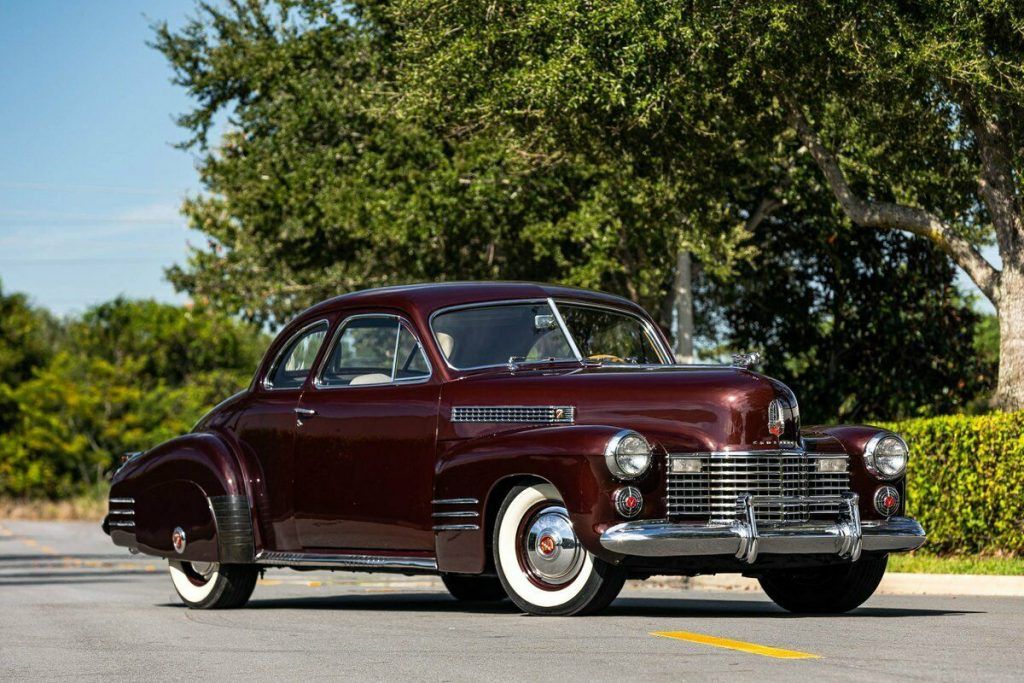 1941 Cadillac Deluxe Coupe CCCA Full Classic