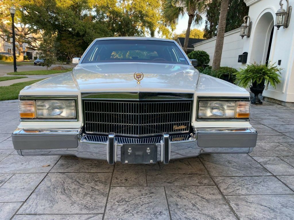 1990 Cadillac Brougham Sedan ONLY 34,000 Miles! 1 Family Owned