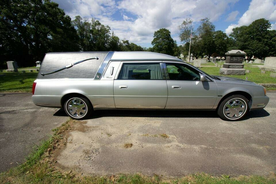 2003 Cadillac DeVille Hearse