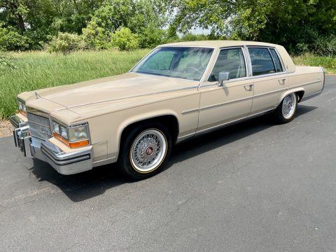 1986 Cadillac Fleetwood BROUGHAM for sale