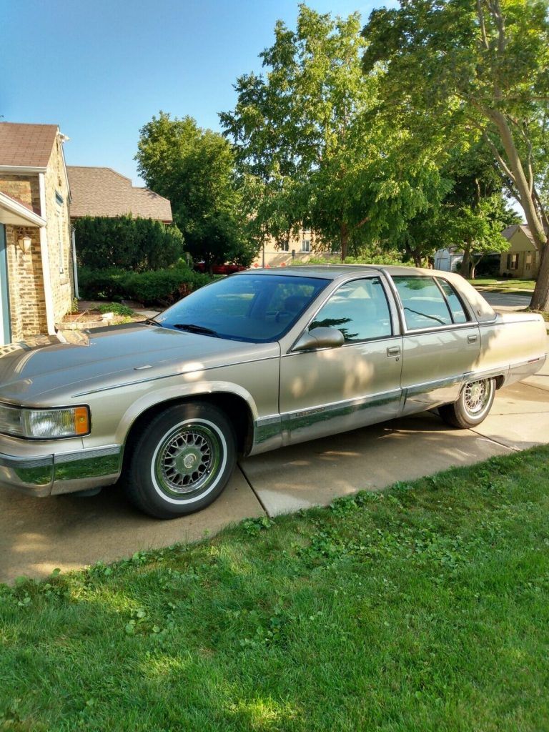 1995 Cadillac Fleetwood Chrome