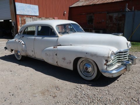 1946 Cadillac Series 62 4 door barn find for sale