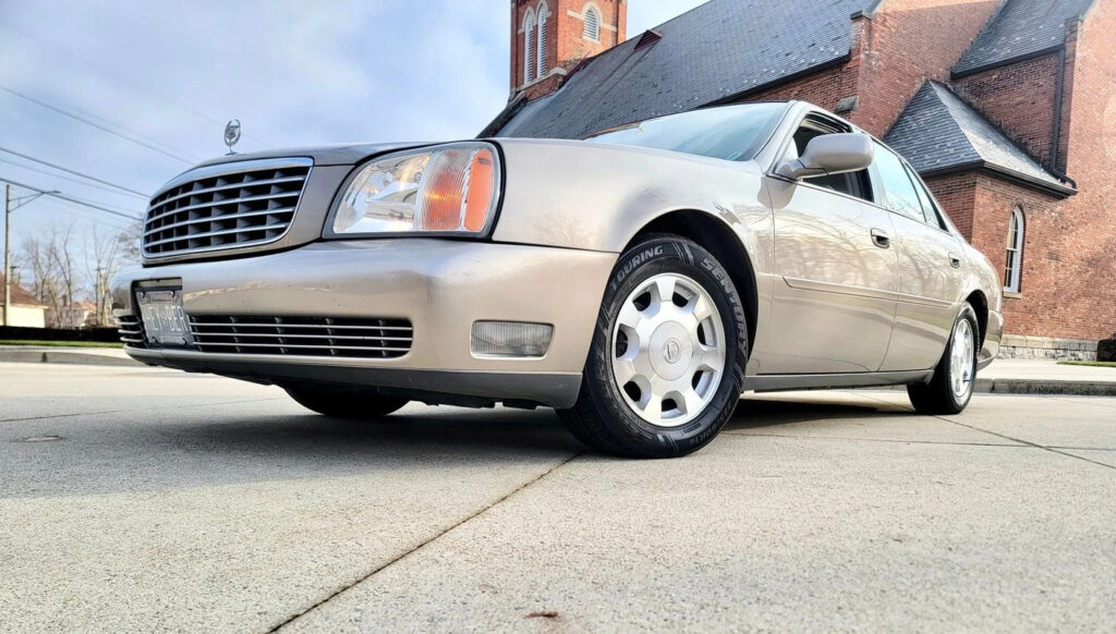 2002 Cadillac Sedan Deville