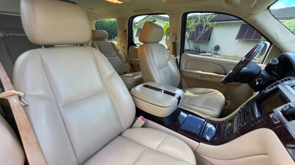 2008 Cadillac Escalade Luxury