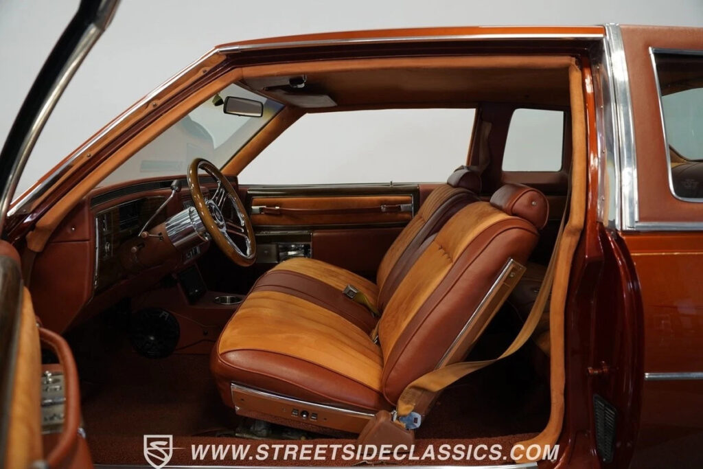 1977 Cadillac Deville Lowrider
