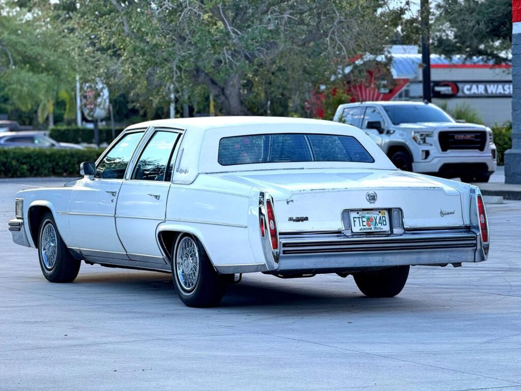 1979 Cadillac Fleetwood Brougham D’elegance 7.0 V8