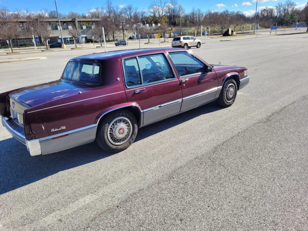 1989 Cadillac Deville Sedan