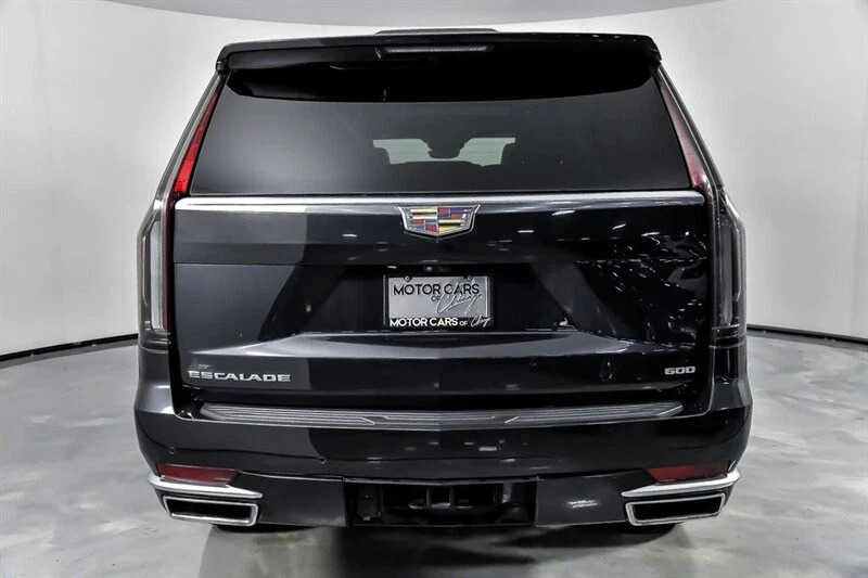2023 Cadillac Escalade ESV Premium
