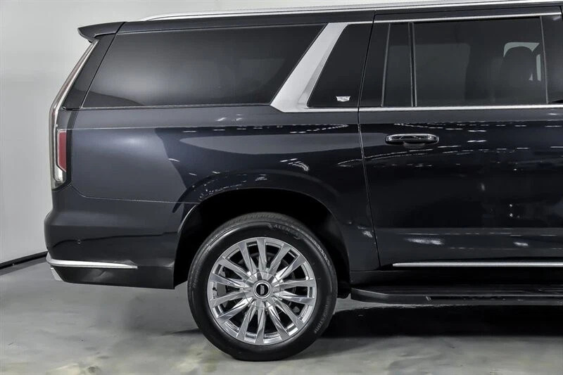 2023 Cadillac Escalade ESV Premium