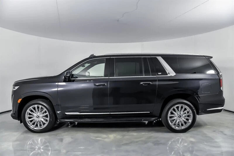 2023 Cadillac Escalade ESV Premium