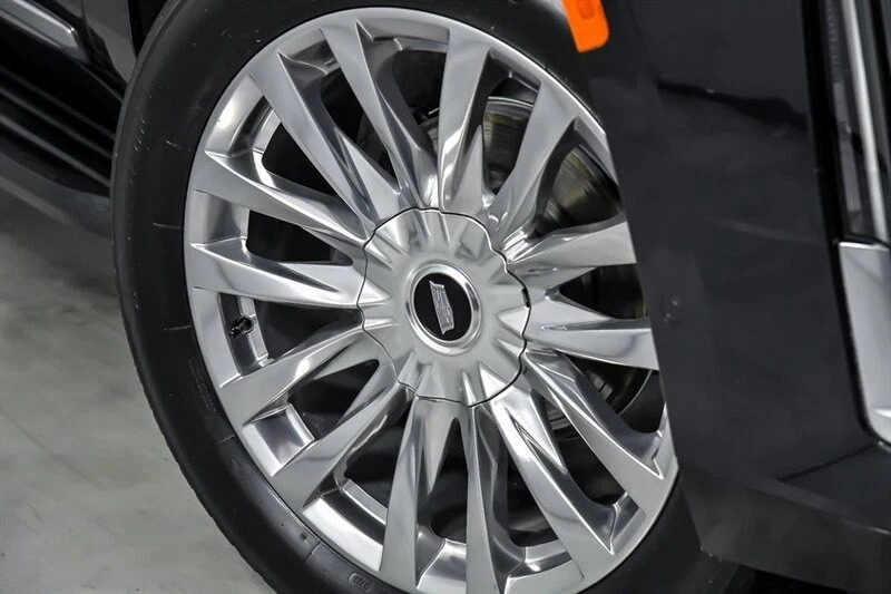 2023 Cadillac Escalade ESV Premium