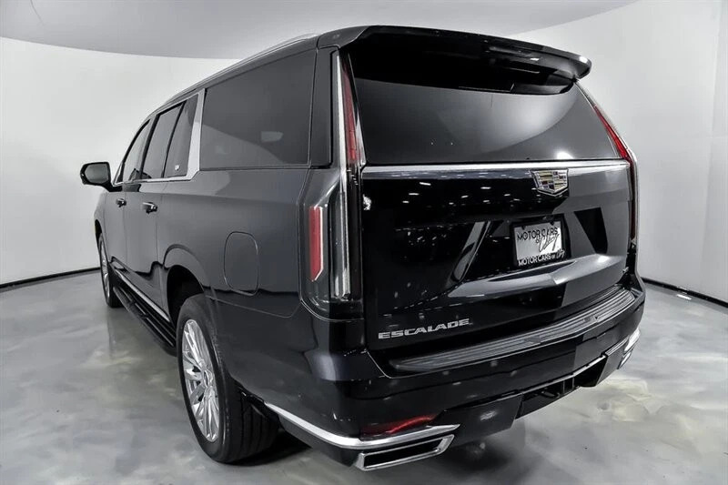2023 Cadillac Escalade ESV Premium